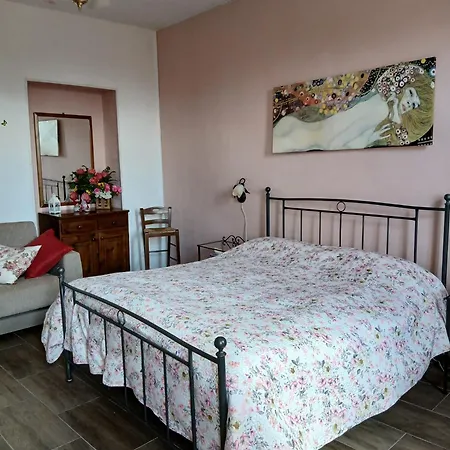 Zumaglia Home Apartment